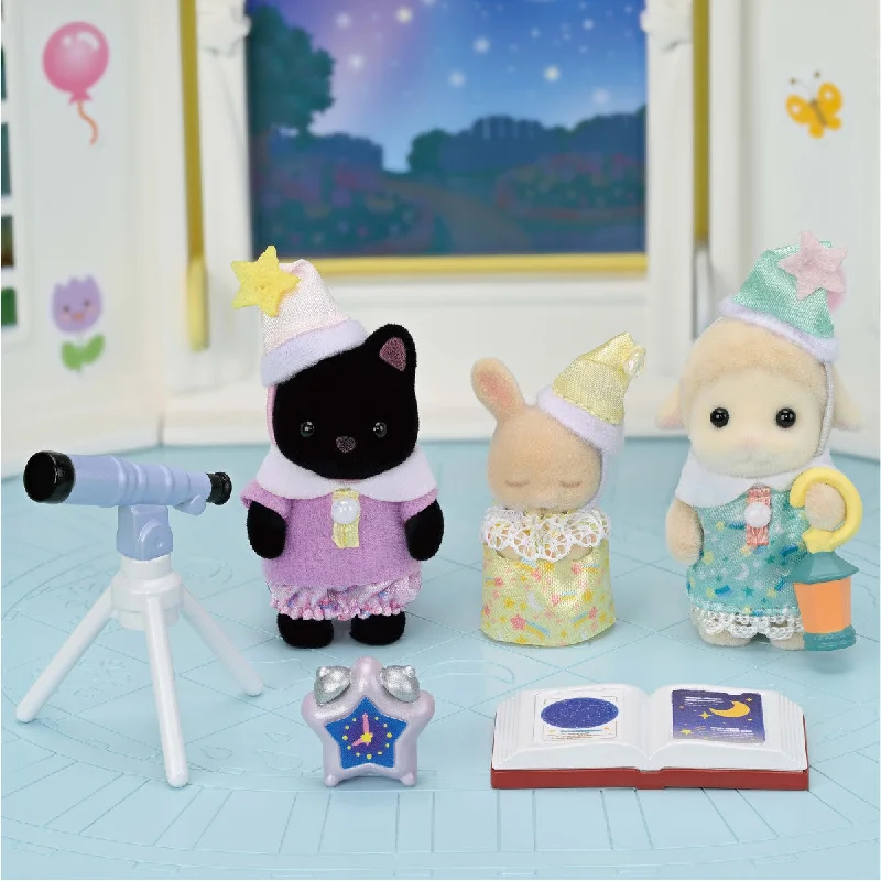 Calico Critters Set: Nursery Friends - Sleepover Party Trio